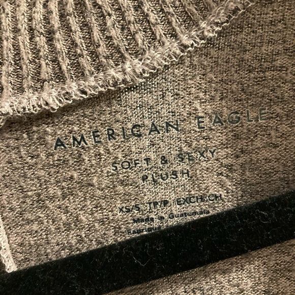 AE Cardigan - Picture 6 of 6